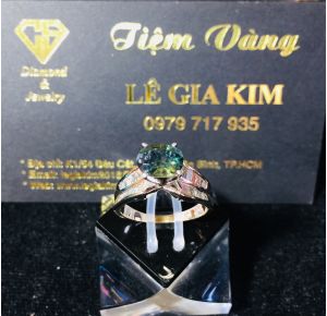 Nhẫn xoàn phối saphire.