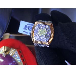 Nhẫn rolex vuông fancy Gia