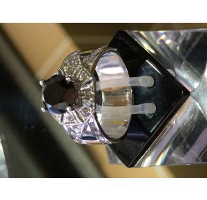 Nhẫn nữ hột chủ kim đen 7.2ly