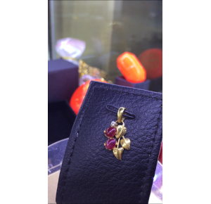 Mặt dây 3 chiếc lá-Hột ruby